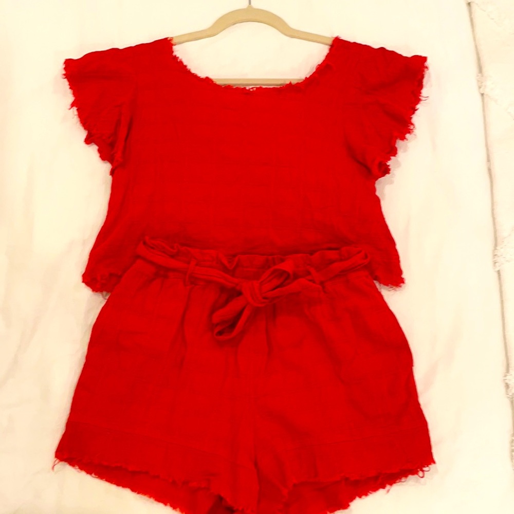 Red summer set - Picture 3 of 3